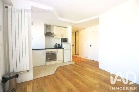Appartement 30 m² à Neuilly-Sur-Seine  - photo 3