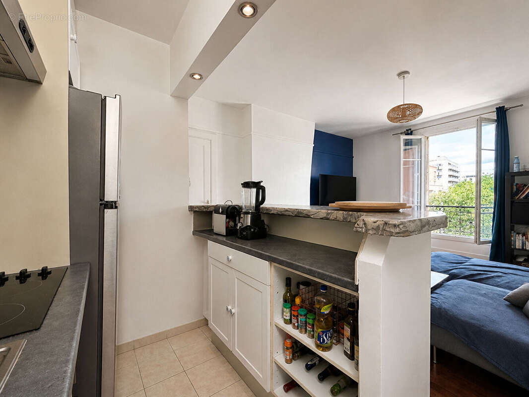 Appartement à PARIS-19E