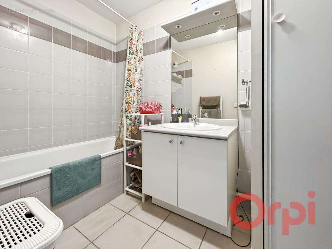 Appartement à SERIGNAN