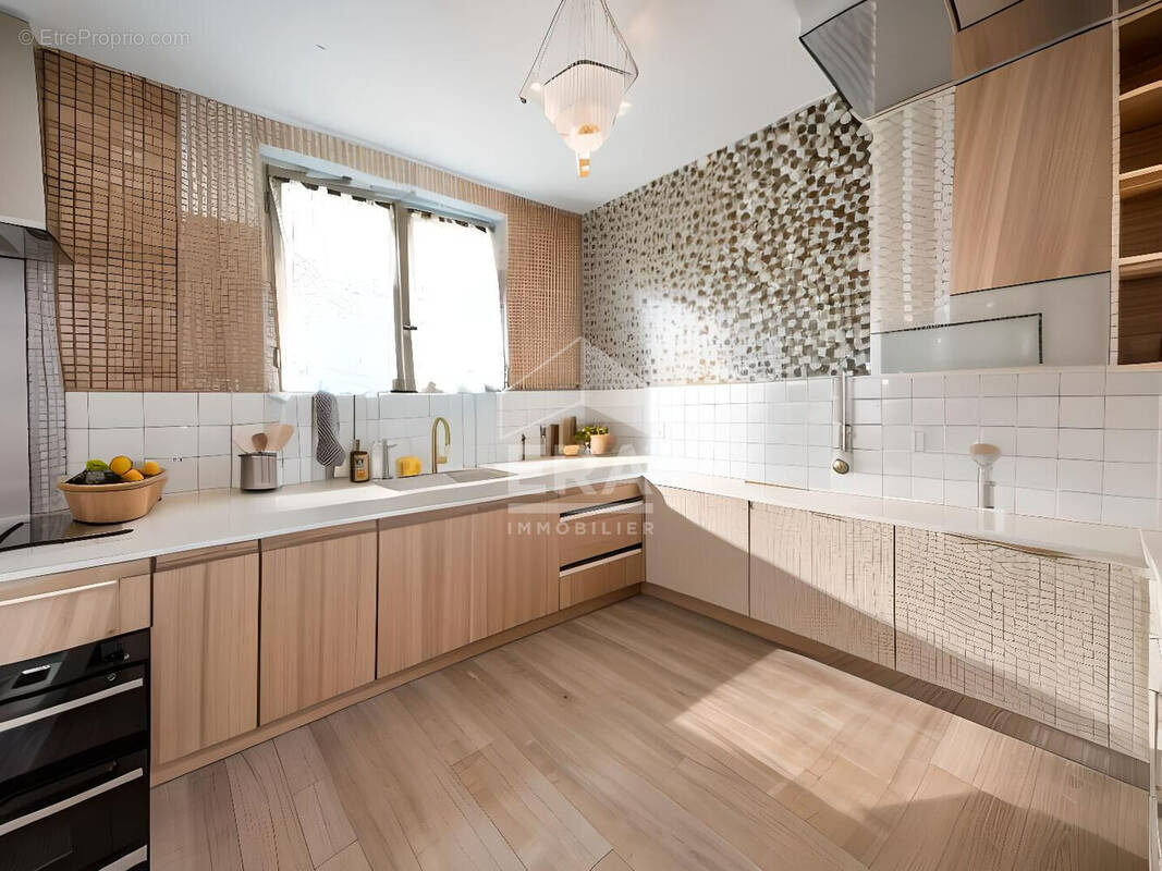 Appartement à BEYNES