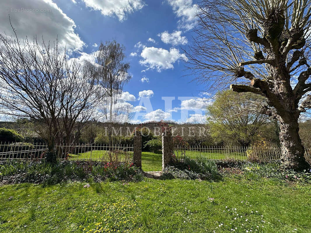 Maison à LA FERTE-BERNARD