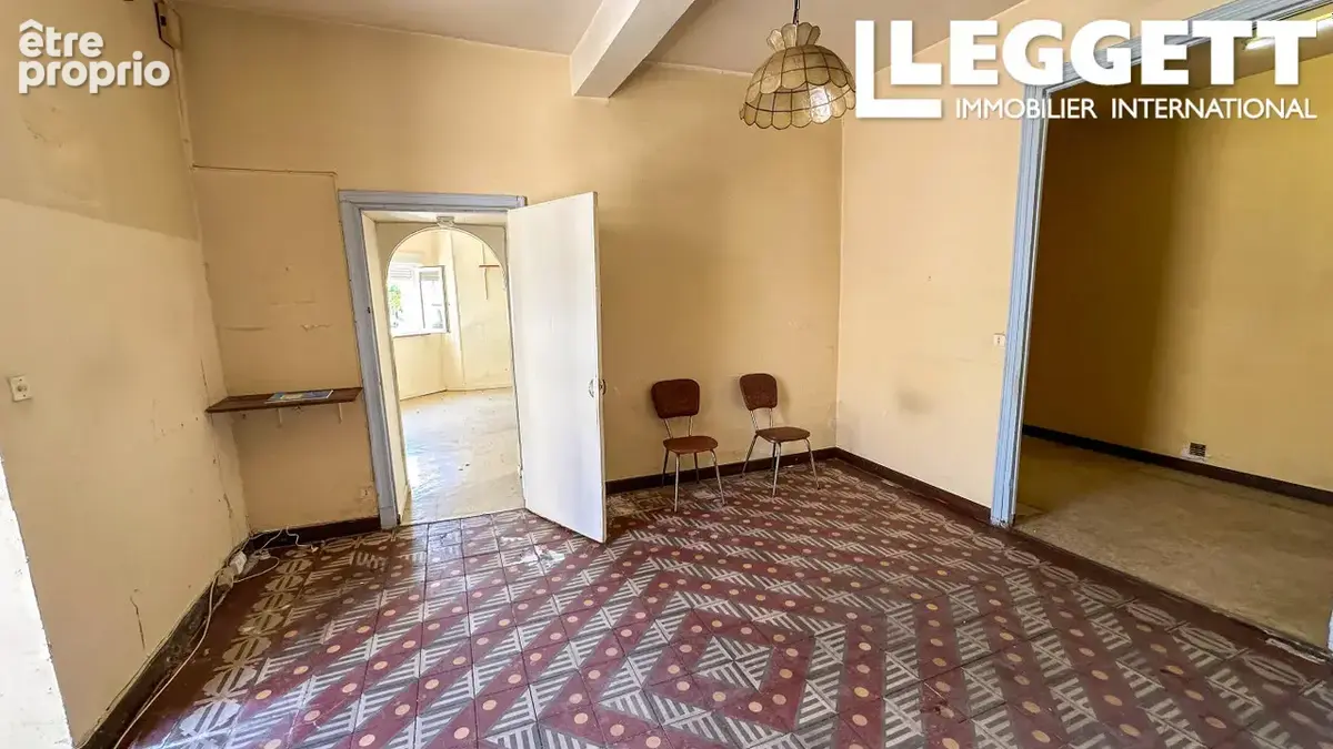 Ancienne boulangerie de 180 m² avec 4 chambres, garage en pierre et jardin clos au cœur de Sos - photo 5