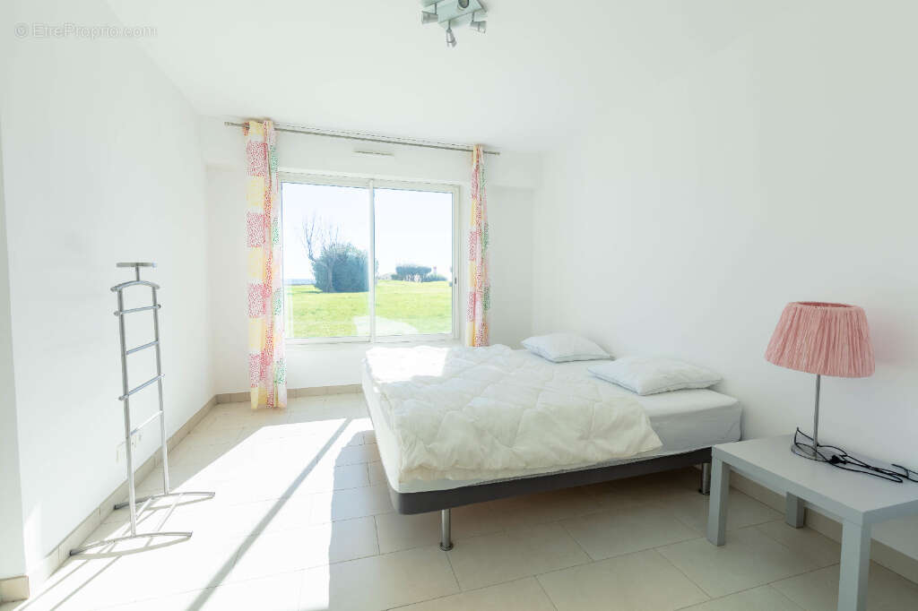 Appartement à LA LONDE-LES-MAURES