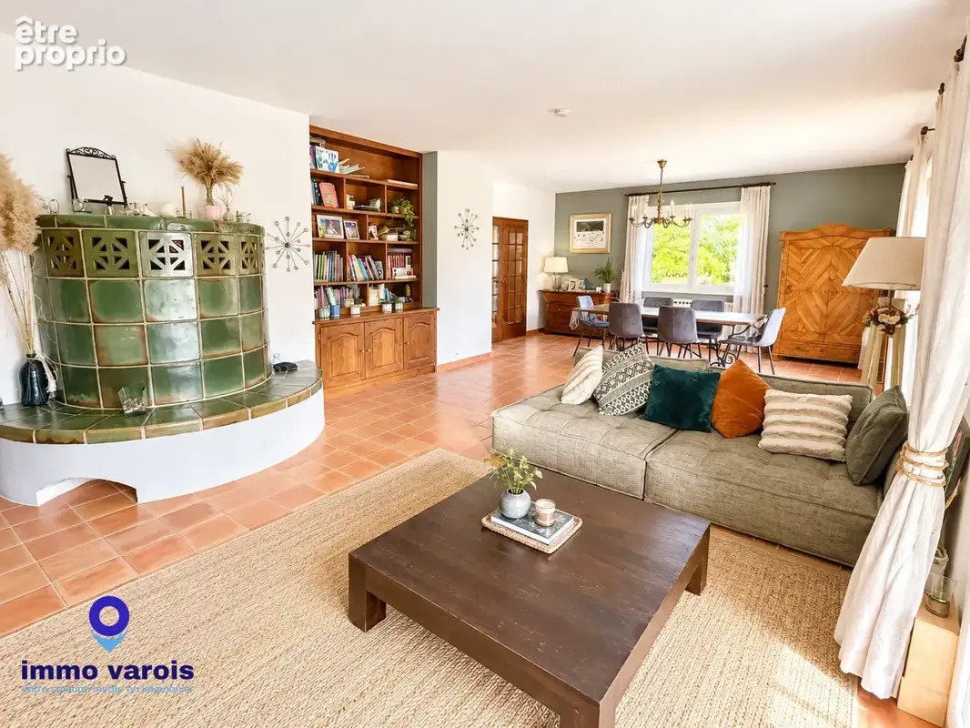 Exclusivite belle  maison de plain pied au calme avec piscine - photo 3