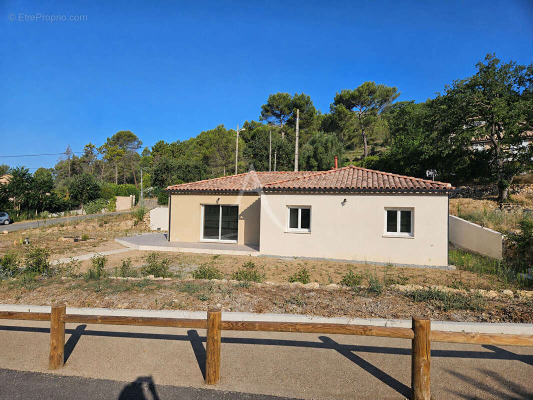 Maison à LE TIGNET