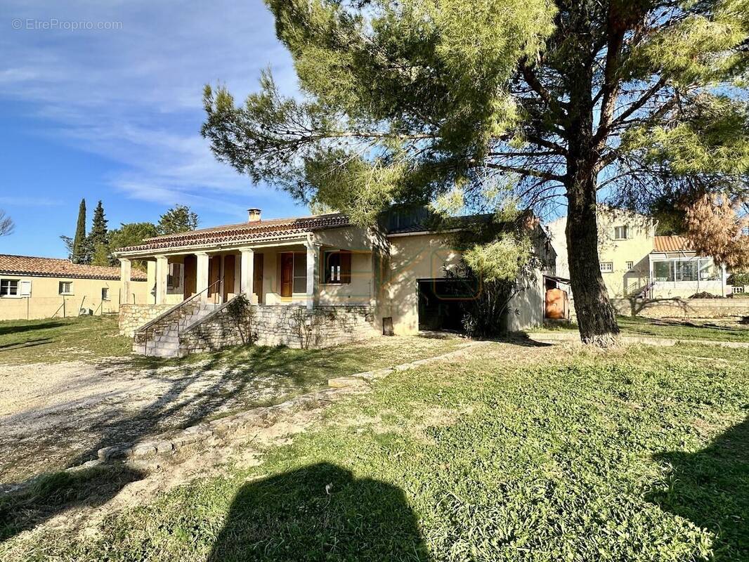 Maison à UZES