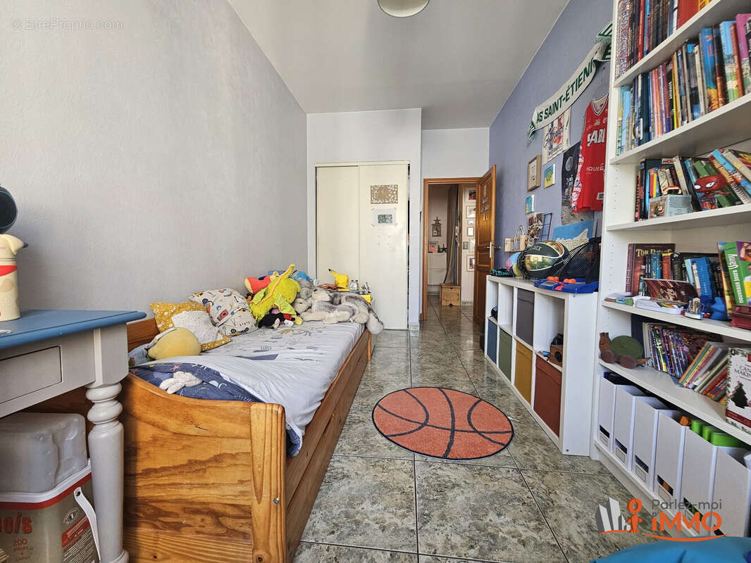 Appartement 123 m² à Saint-Etienne  - photo 8