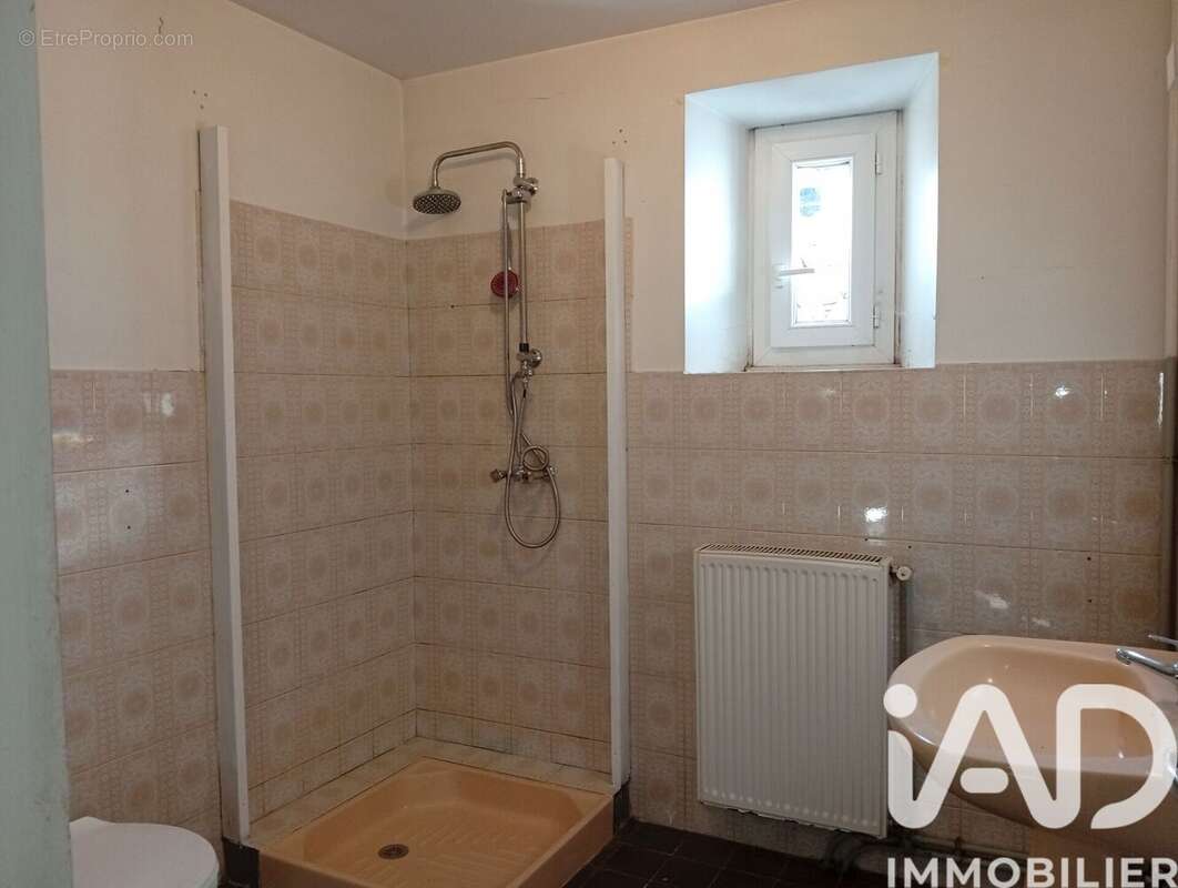 Maison 127 m² à Brassac  - photo 9