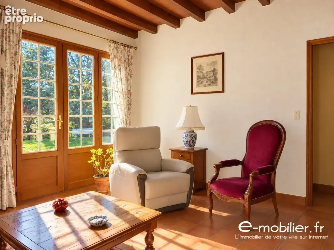 Maison 6 pièces 130 m² à vendre à Saint-Alban-Les-Eaux (42370) - photo 2
