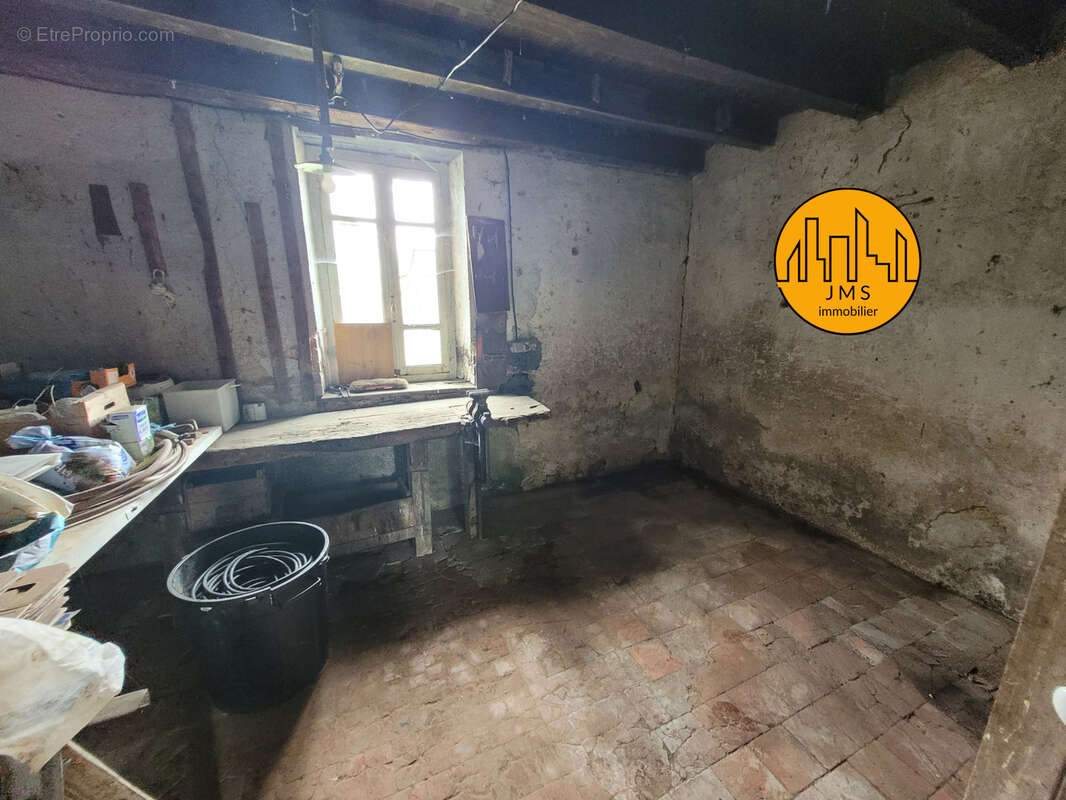 Maison à SAINT-SORNIN