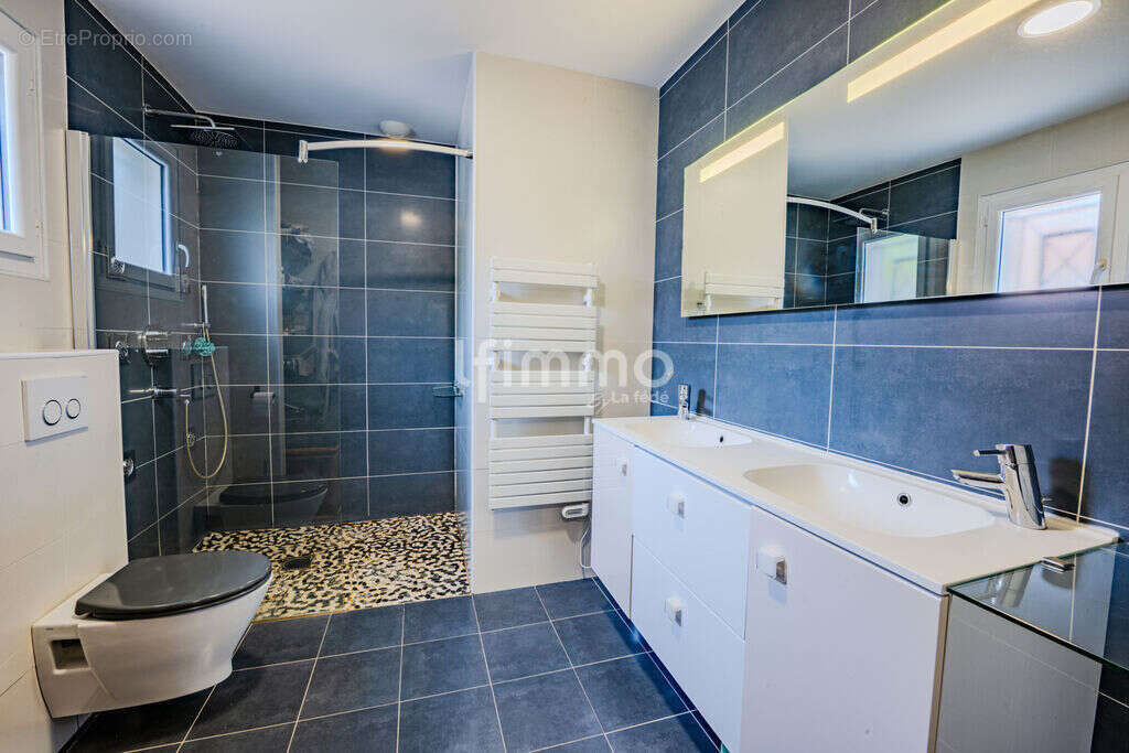 Maison individuelle de plain-pied avec garage et piscine - photo 7