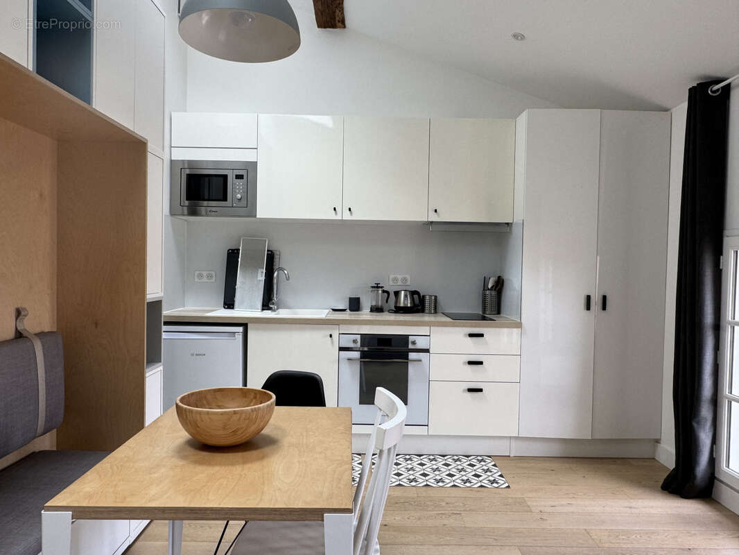 Appartement à BORDEAUX