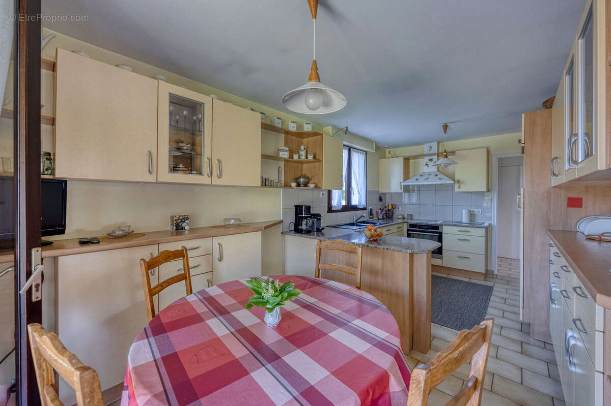 Maison à BRIE-ET-ANGONNES