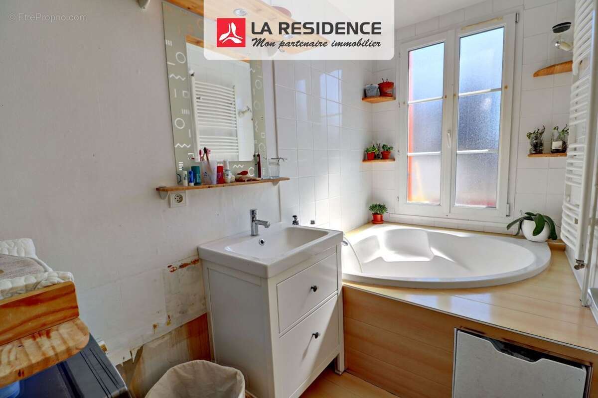 Maison 94 m² à Maromme  - photo 5