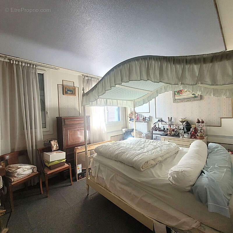 Appartement à LES ULIS