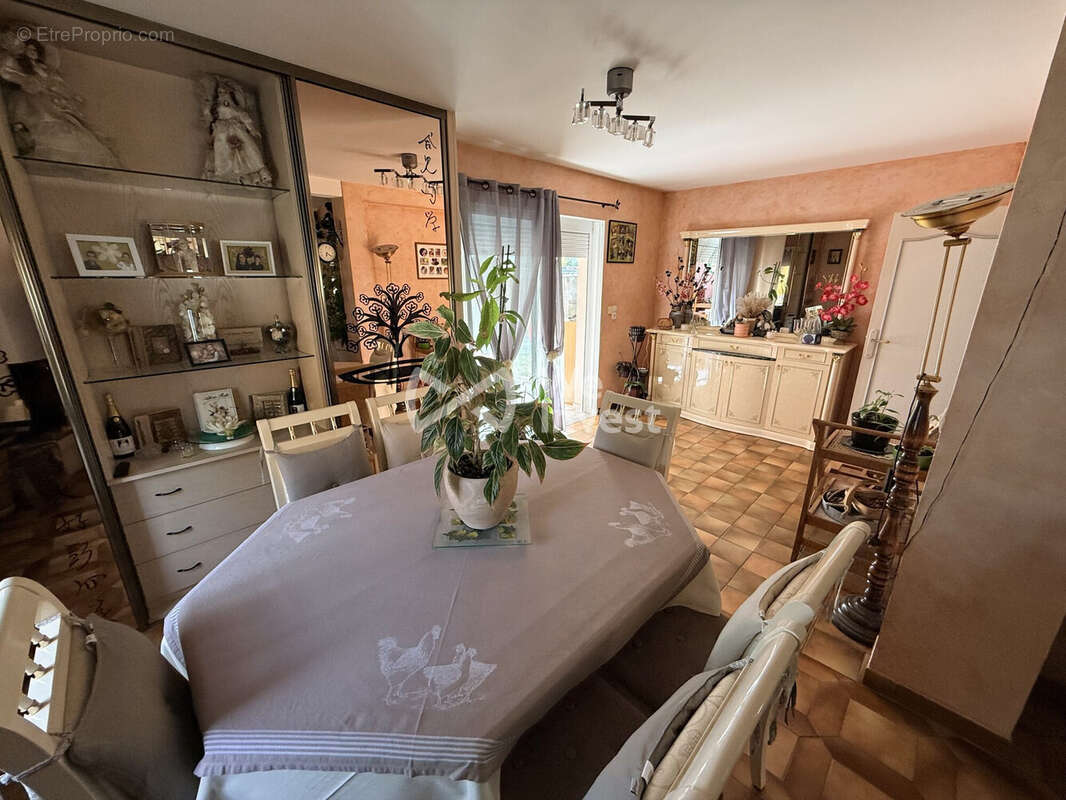 Maison à PLESSE