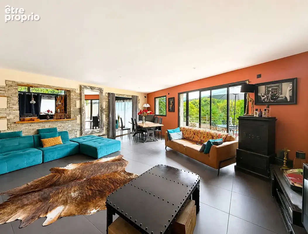 Maison familiale T6 de 166 m² avec piscine - photo 2