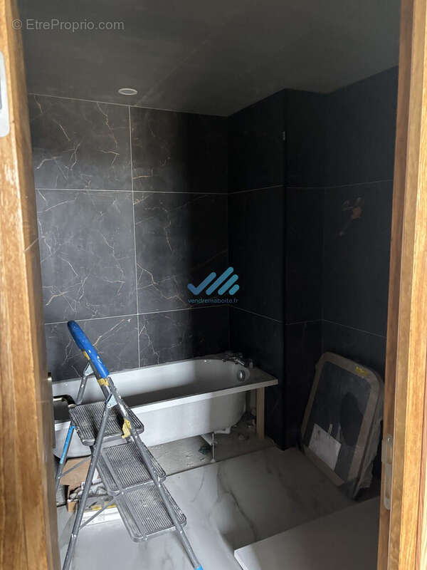 Appartement à BREVILLE-SUR-MER