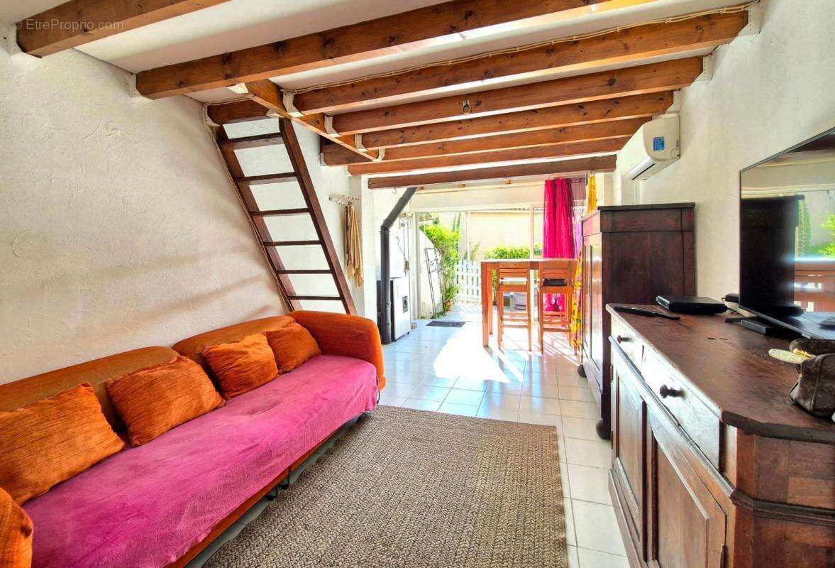 Appartement à SANARY-SUR-MER