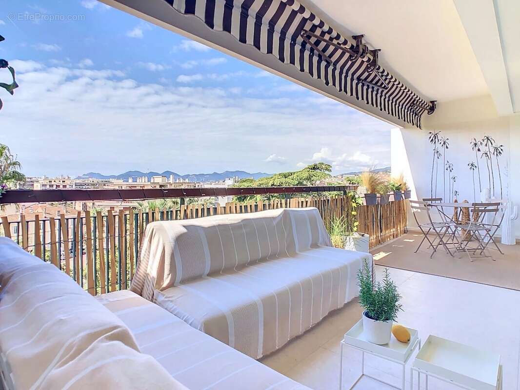 Appartement à CANNES