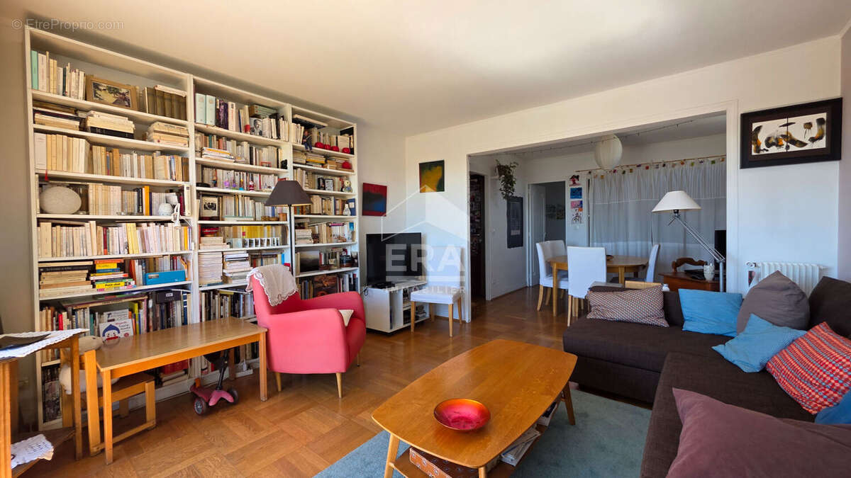 Appartement à MONTREUIL