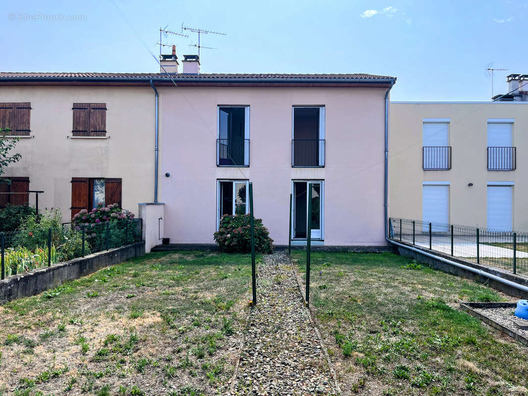 Maison à COURNON-D'AUVERGNE