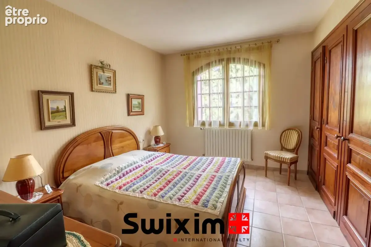 Maison familiale - 167m² SAINT MEDARD EN JALLES - photo 10