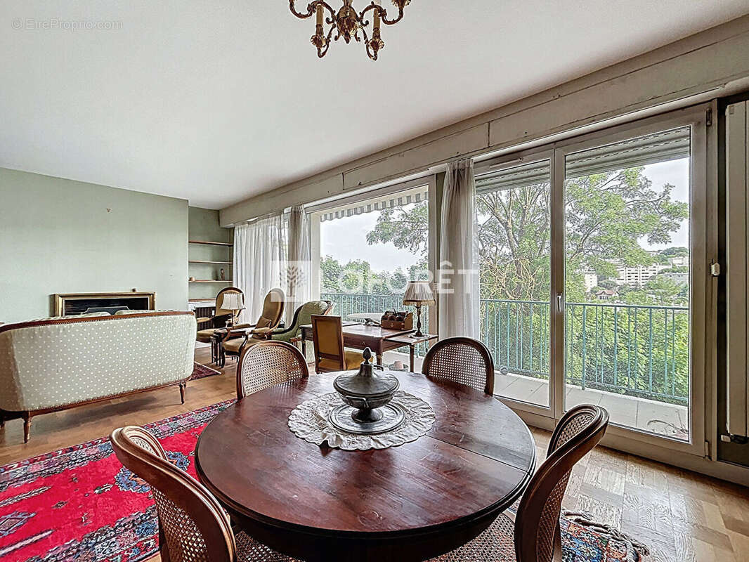 Appartement à SAINT-GERMAIN-EN-LAYE