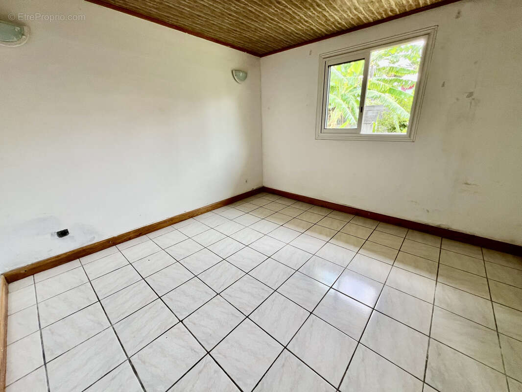 Maison à PETITE-ILE