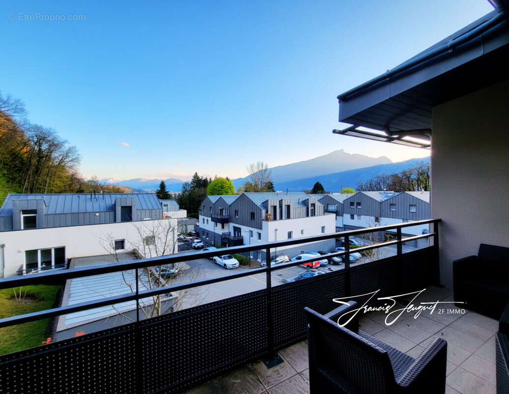 Appartement à AIX-LES-BAINS