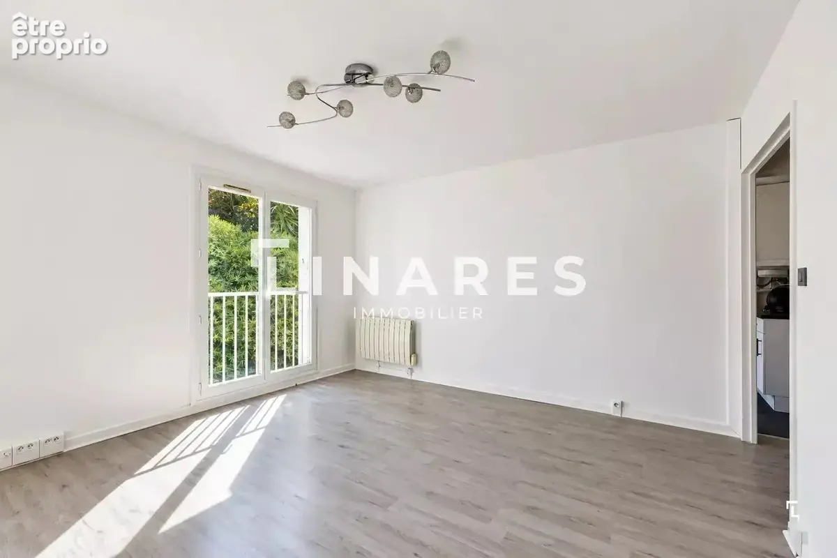 LE FAMILIAL - Appartement T4 de 73m2 - Balcon - Loggia - 13011 Les Caillols - photo 6