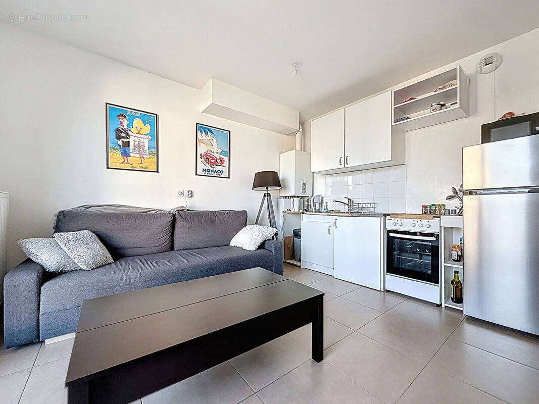 Appartement à PIERRE-BENITE