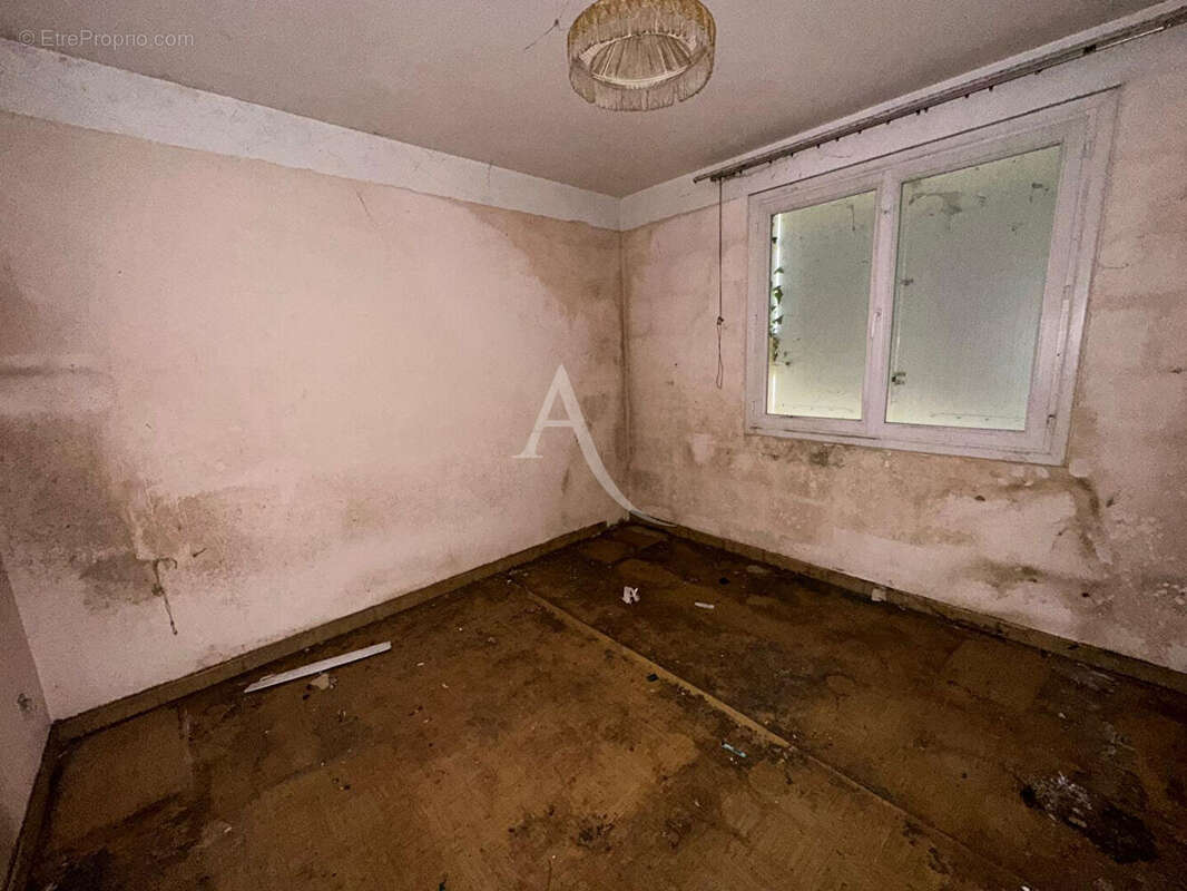 Maison à LE PERRIER