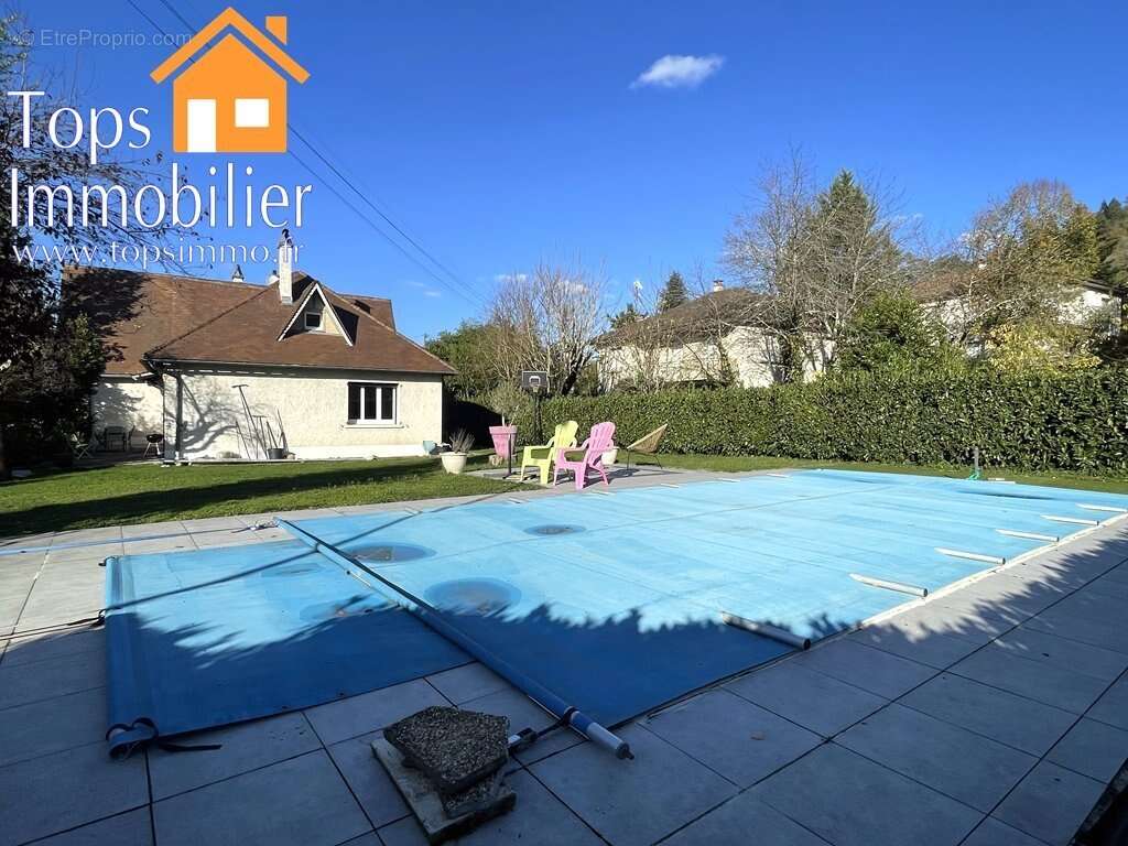 Maison à VILLEFRANCHE-DE-ROUERGUE