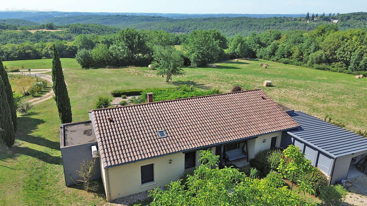 Maison Tamnies 6 pièce(s) 146 m2 - photo 3