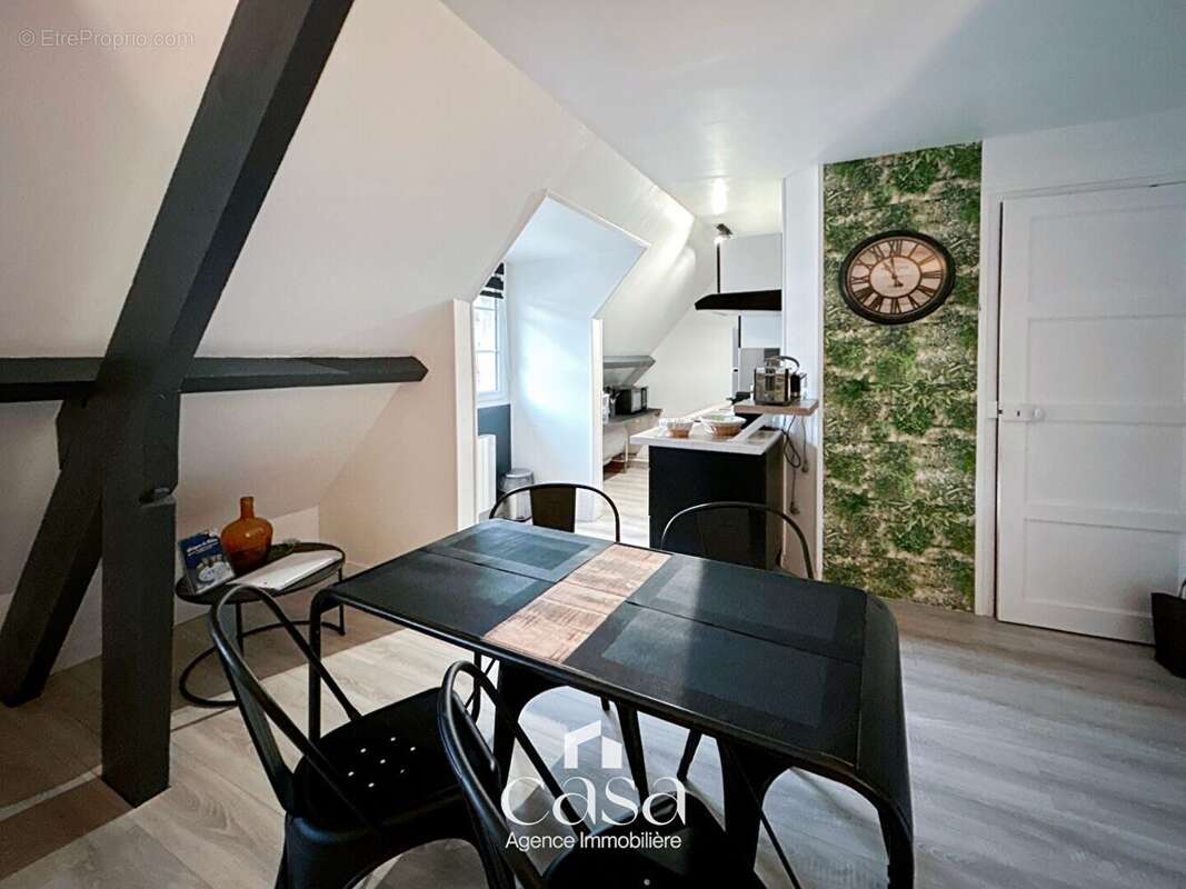 Appartement à FALAISE