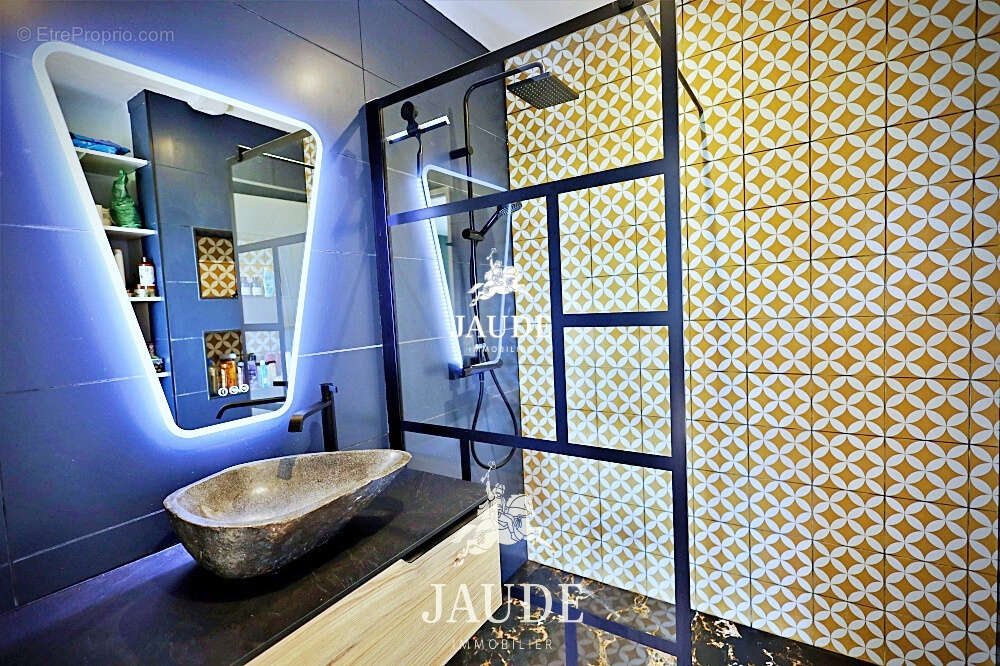 Maison à VERNINES