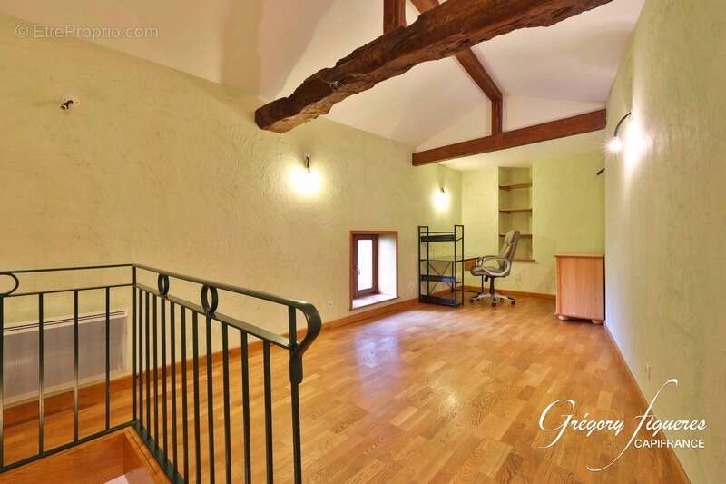 Maison à MORNANT