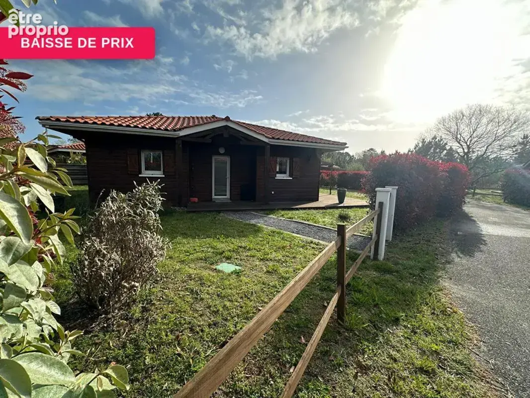 Maison à PARENTIS-EN-BORN