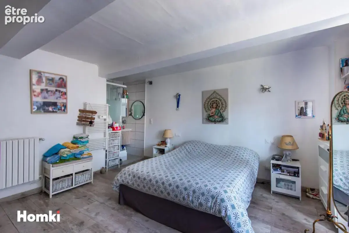 **Authentique mas provençal avec hangar de 220 m² et fort potentiel au cœur de Mallemort** - photo 8