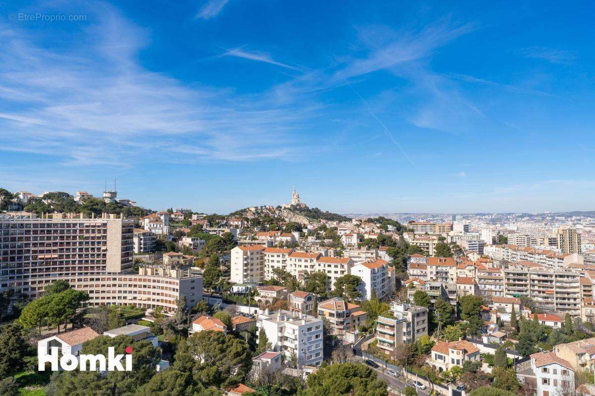 Appartement à MARSEILLE-8E