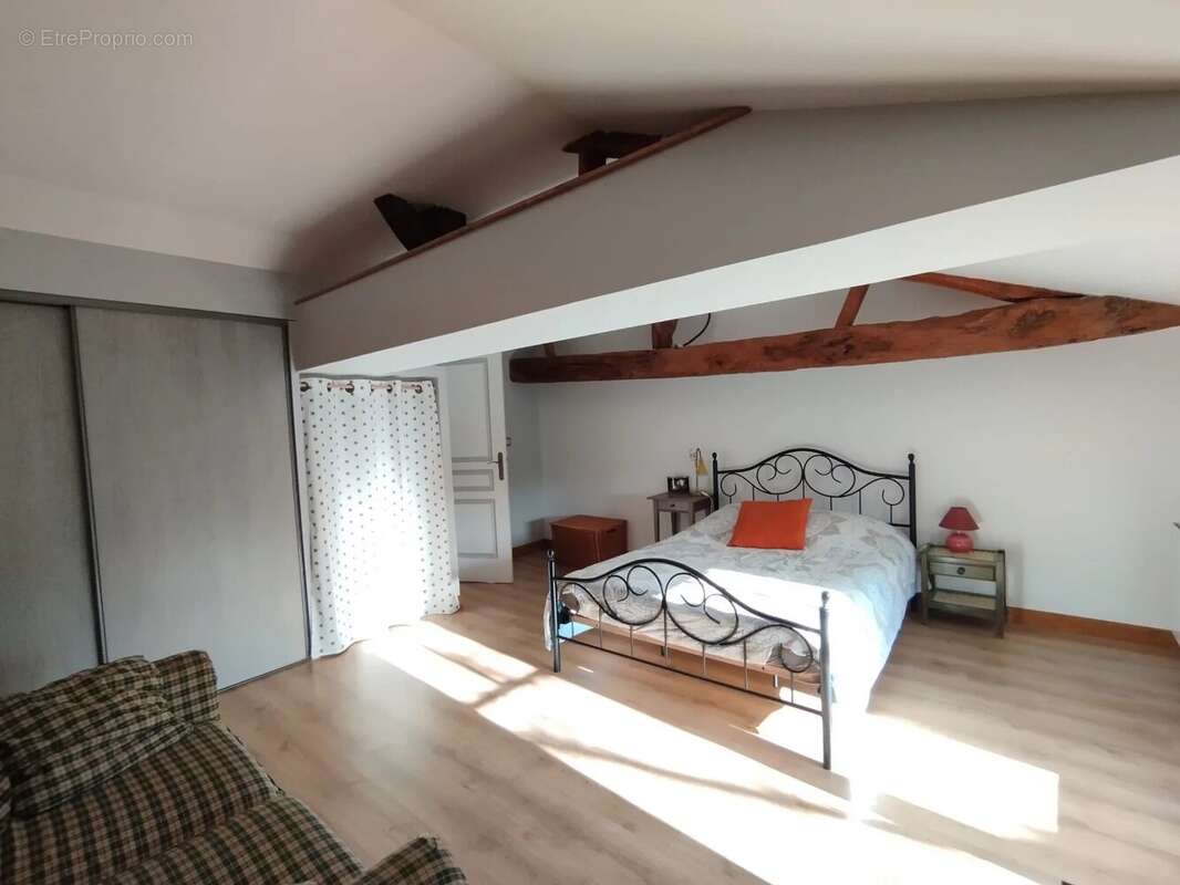 Maison à BRION-PRES-THOUET