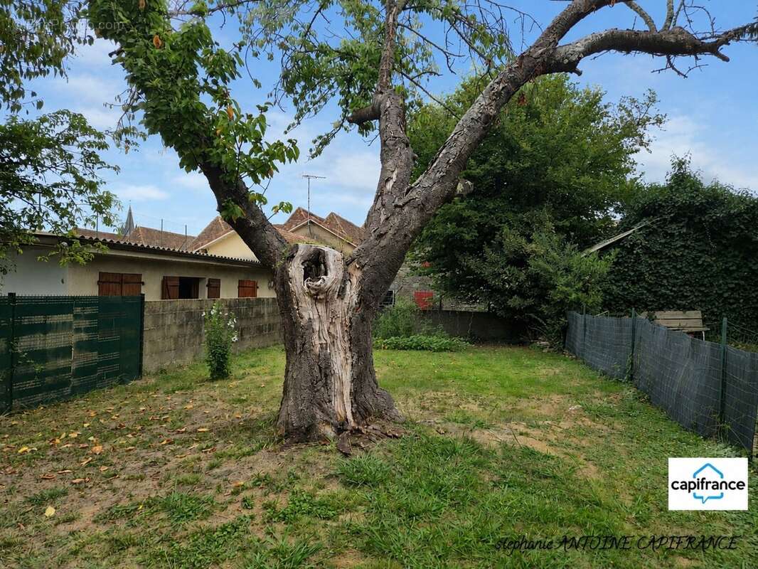 ORTHEZ – Maison de 103 m² avec jardin et grange - photo 16