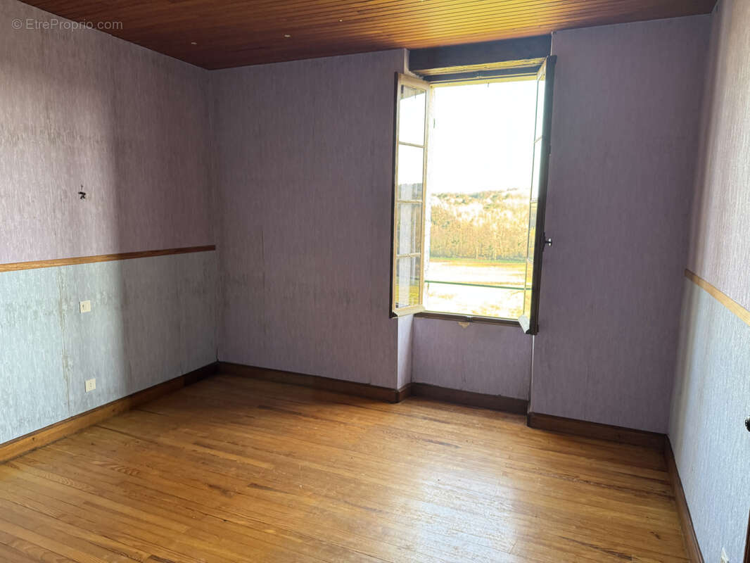 Maison à CASTELJALOUX