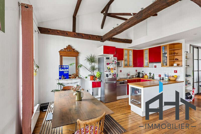 Appartement à PARIS-12E