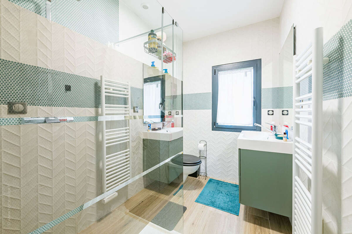 Maison 6 pièces 173m2 sur 608m2 de terrain - photo 19