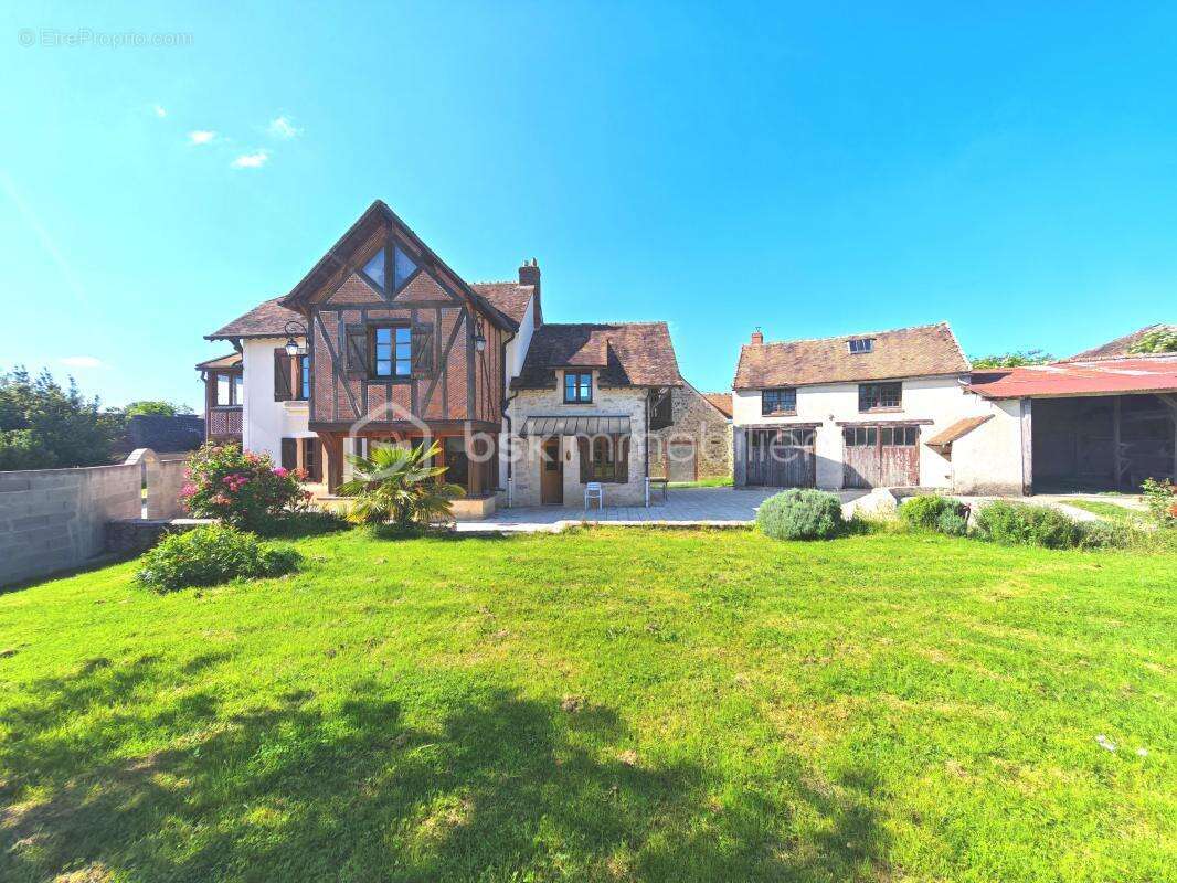 Maison à MORET-SUR-LOING