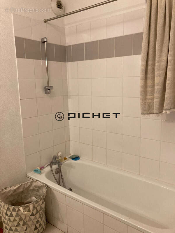 Appartement à ROMANS-SUR-ISERE