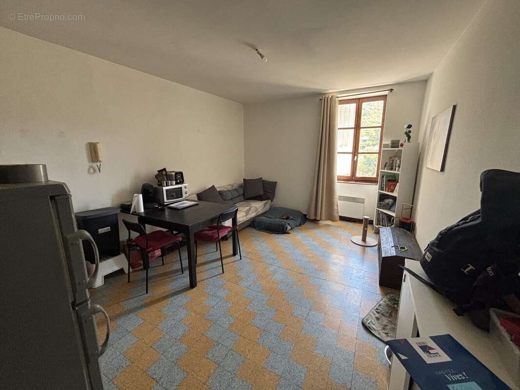 Appartement 372 m² à Les Vans  - photo 7