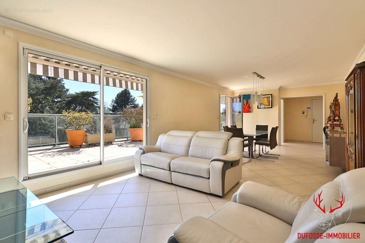 Appartement à TASSIN-LA-DEMI-LUNE